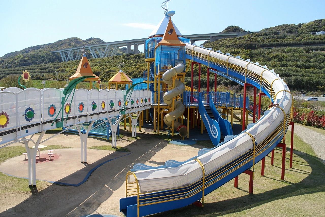 淡路島国営明石海峡公園 ｜グランドメルキュール淡路島リゾート＆スパ【公式】