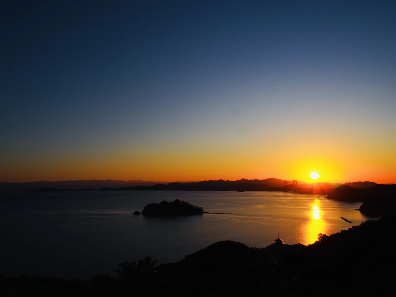 メインビジュアルイメージ | グランドメルキュール沖縄残波岬リゾート