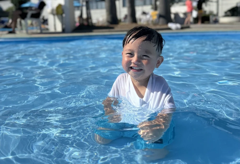 屋外プール｜グランドメルキュール淡路島リゾート＆スパ