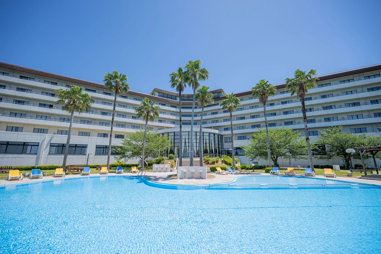 メインビジュアルイメージ | グランドメルキュール沖縄残波岬リゾート